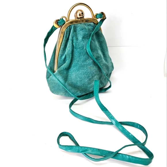 VINTAGE Italian Blue Teal Genuine Leather Gold Tone Clasp Small Crossbody Italy - Picture 1 of 10